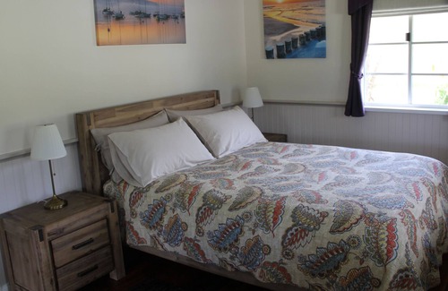 Horseshoe Creek Apartment | The Dollhouse Cottage - tranquil country retreat