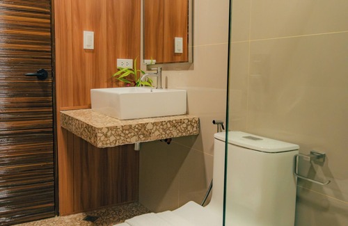 Puerto Princesa City Centre Hotel | The Dome Hotel Puerto Princesa