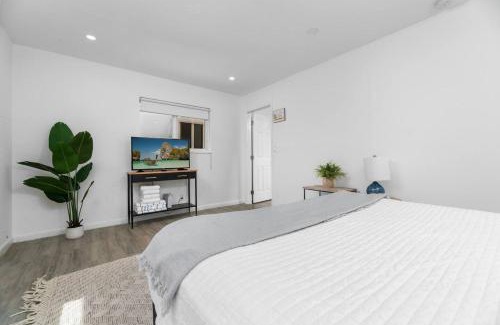 Croissant Park Apartment | The Downtown Retreat 2