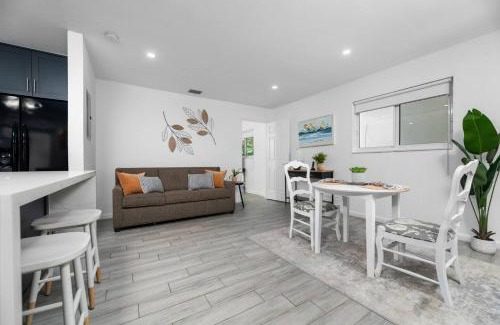 Croissant Park Apartment | The Downtown Retreat 2