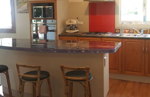 Gisborne Cottage | The Drovers Cottage - Pet Friendly near Gisborne