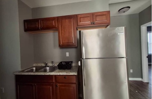 Mount Pleasant Apartment | The Duo-Loft at Mt. Pleasant 2BR, Laundry, Parking