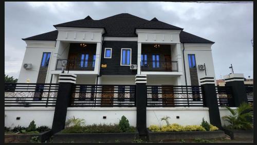 Akure Apartment | The Emeritus Apartments
