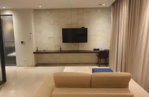 Seo-gu Hotel | The Empress Hotel