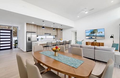 Avellanas Beach House | The Enclave Avellanas - Villa B5