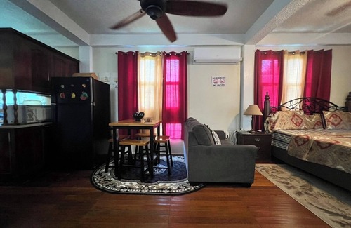 Roseau Apartment | The Escape, Copthall