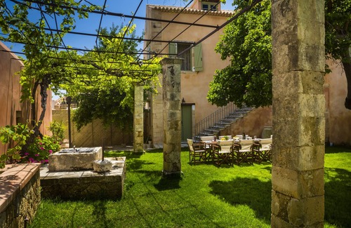 Sarlata House | The Estate - Casa Maravilosa