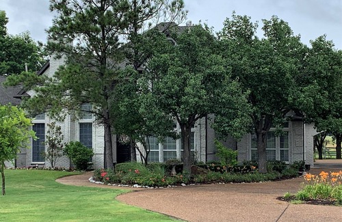 McLendon-Chisholm House | The Estate House at Rosini Vineyards & Winery