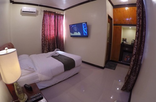Buhangin Bed & Breakfast | The Executive Villa Inn & Suites