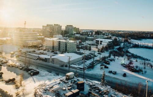 Yellowknife Hotel | The Explorer Hotel