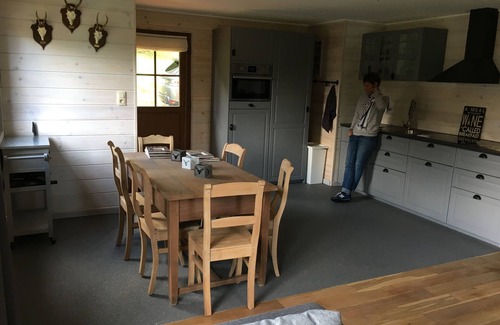 Buellingen Ski Chalet | The fagnes, the woods, the lake and the circuit available! Chalet "Le Voyageur"