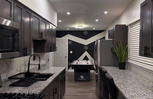 Calumet City House | The Family Retreat, The Family Retreat Oasis