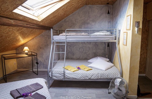 Folkling Bed & Breakfast | The Family Room