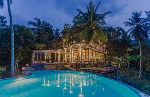 Mallawapitiya Cabin | The Far Pavilion by Edwards Collection