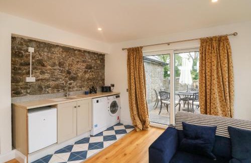 Athy House | The Farm Cottage