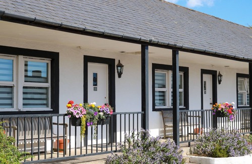 Bankend Hotel | The Farmers Inn