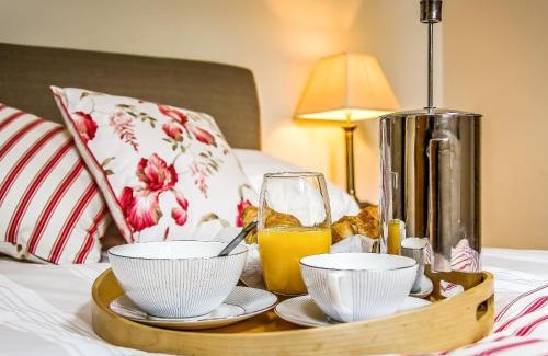 Longnor House | The Farmhouse At Gradbach