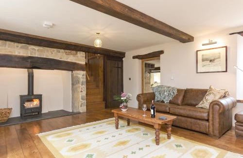 Axminster House | The Farmhouse At Westwater