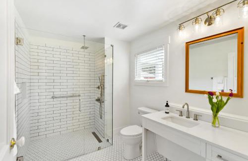 Madison Bed & Breakfast | The Farmhouse Inn