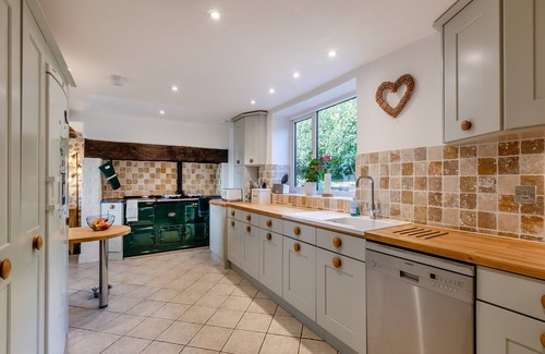 Honiton Cottage | The Farmhouse, Ley Farm
