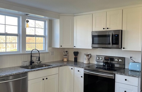 New Milford Other | The farmhouse on the Hills