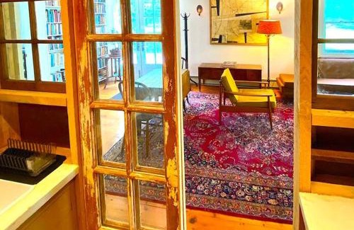 Red Hook Apartment | the farmhouse suite at barn & bike