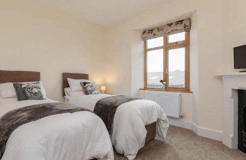 West Pennard House | The Farmhouse - Uk10655