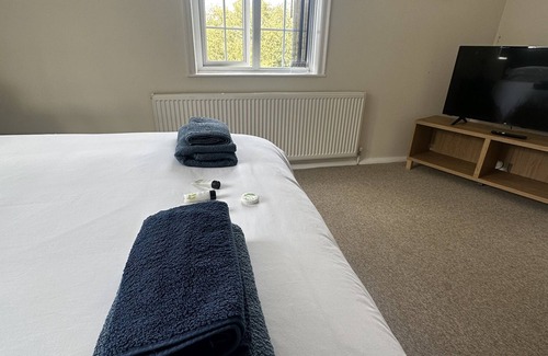 Pitchcombe Bed & Breakfast | The Fish and Anchor Inn
