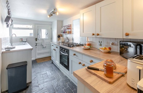 Hele House | The Fishermans Cottage - Ilfracombe