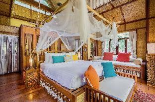 Tha Sao Resort | The Float House River Kwai