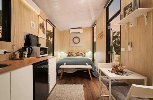 Clydesdale House | The Flower Nest by Tiny Away