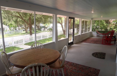 Mount Dora House | The Flowers House - Downtown Historic Home in the Heart of Mount Dora