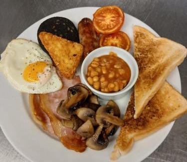 Bilting Hotel | The Flying Horse Inn