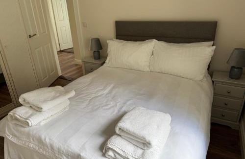 Enniskillen House | The Foresters Cottage