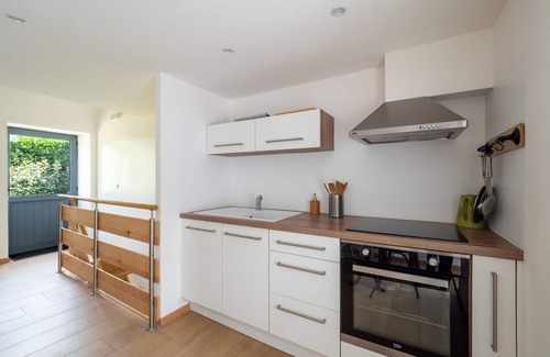 Fontenay-Saint-Pere House | The Fournil gîte is a fully renovated former farmhouse dating from 1850.