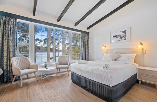 Port Arthur Hotel | The Fox and Hounds Historic Hotel