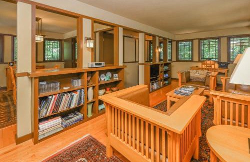 Bittinger House | The Frank Lloyd Wright Home @ Deep Creek, MD