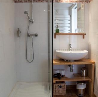 Saint-Jeannet Bed & Breakfast | The frogs' house - Yoga Retreat