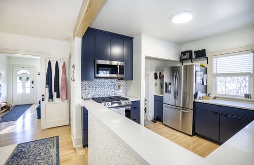 Aksarben - Elmwood Park House | The Fun Family Home Away From Home