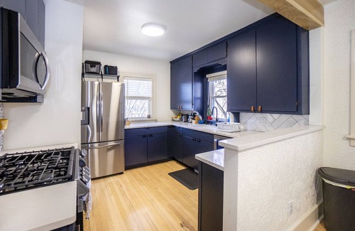 Aksarben - Elmwood Park House | The Fun Family Home Away From Home