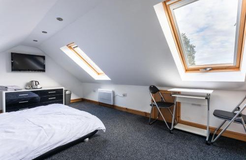 Uplands House | The Garage @ The Old Vicarage