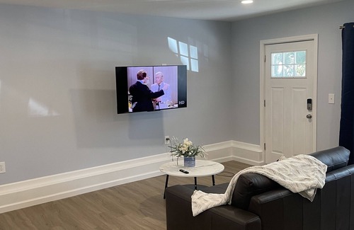 Rochester Apartment | The Garage