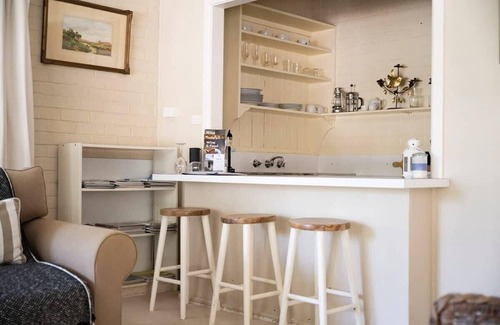 Emu Swamp Apartment | The Garden Flat - Mayfield Vineyard Orange