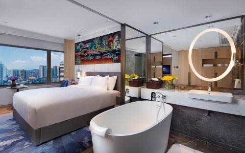 East Huanshi Road Hotel | The Garden Hotel Guangzhou - Discover 26 cultural treasures with hotel Golden Tour Guide