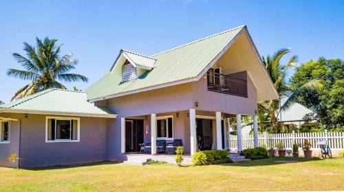 La Digue House | The Garden Villas - La Digue