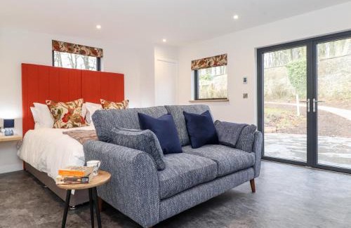 Hutton House | The Gardener's Retreat