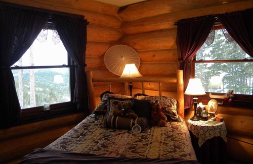 Kalispell Bed & Breakfast | The Garrison Inn