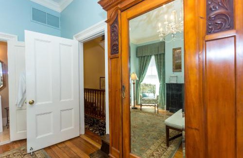 Historic Downtown Savannah Bed & Breakfast | The Gastonian, Historic Inns of Savannah Collection