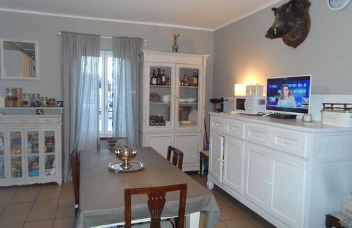 San Pietro in Cariano Villa | The Gate Lodge is a 180 Mq Villa with Park
