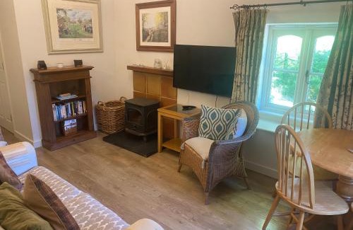 Redbrook House | The Generals Cottage